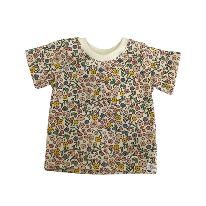 T-Shirt - Pretty in Floral