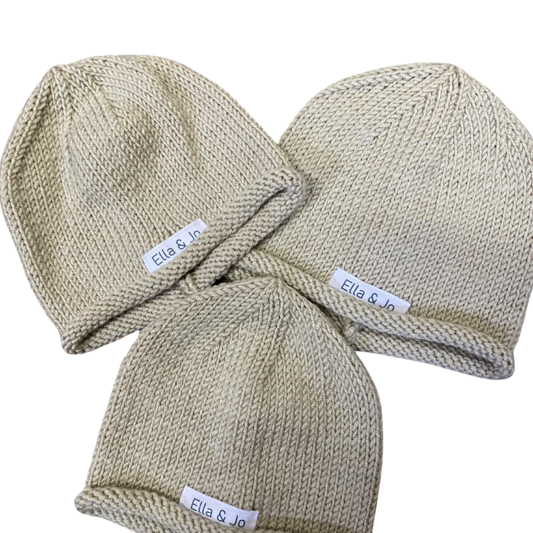 Rolled hem knit beanie