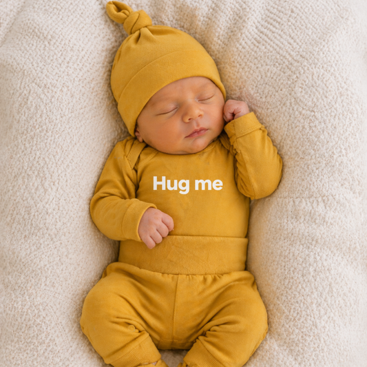 Baby Gift Box -Hug me Mustard