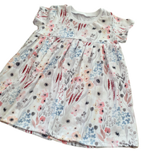 Load image into Gallery viewer, Flower Dress
