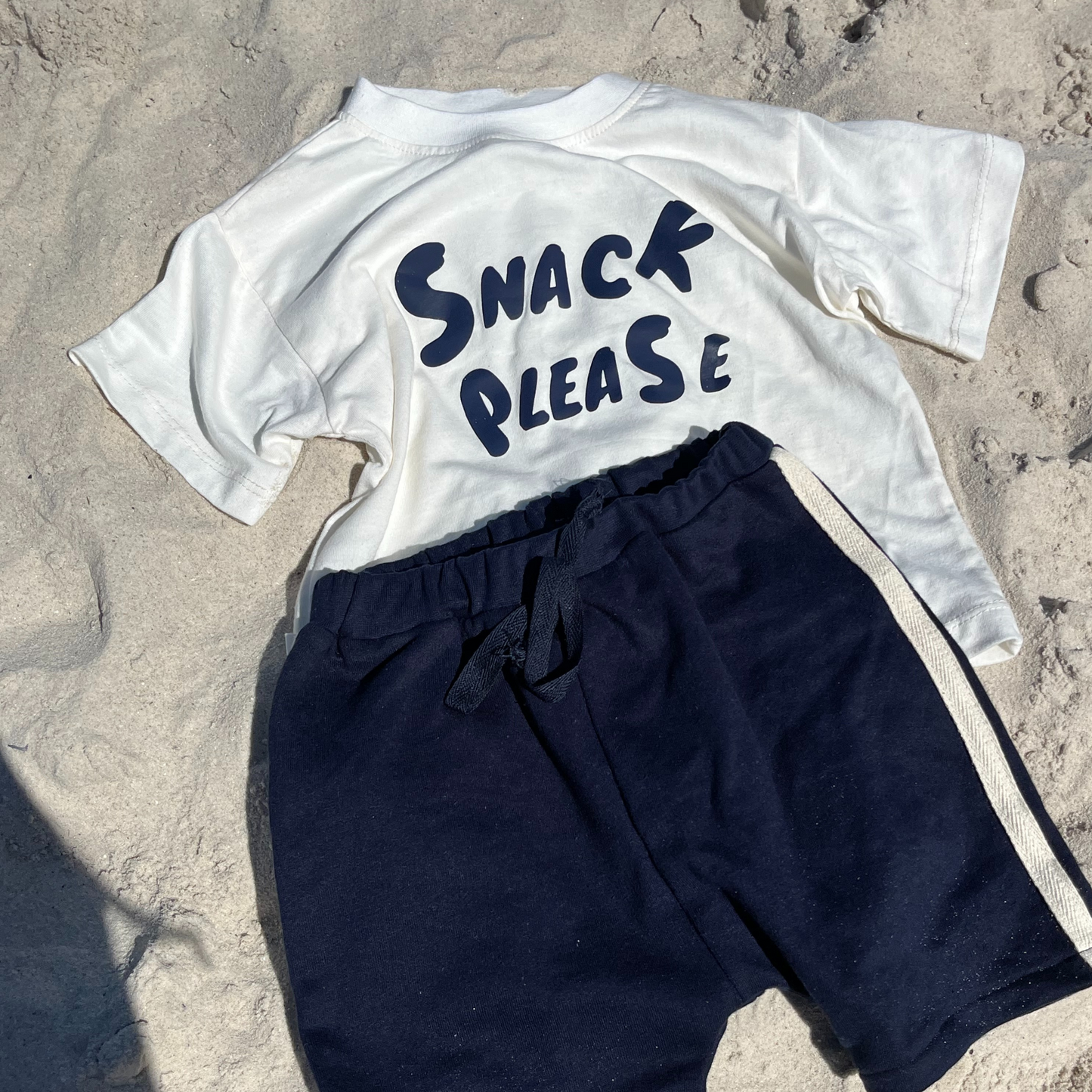 SNACK Please set Navy